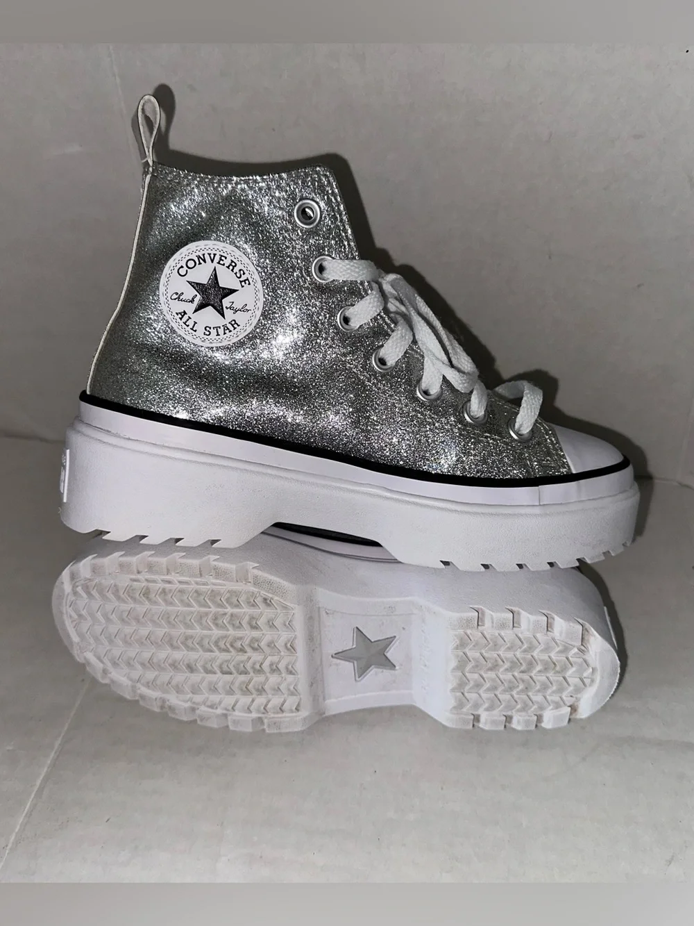 Chuck Taylor All Star Lugged Lift Platform Silver Glitter Youth Size 3 Side Zip